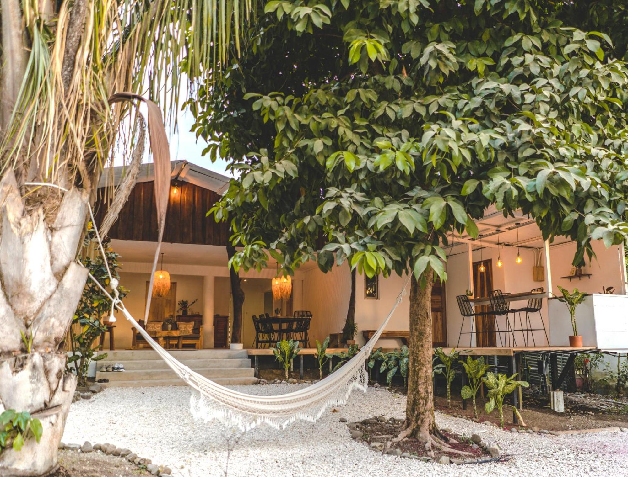 Cuatro Vientos Lodge & Apartments - Mal Pais, Costa Rica Playa Santa Teresa  Exterior foto
